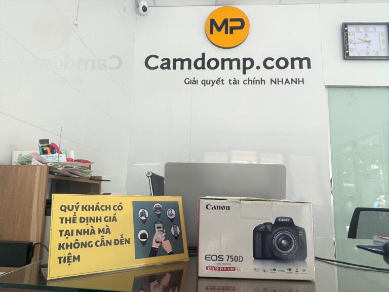 Cầm máy ảnh lãi suất thấp định giá cao tại Camdomp