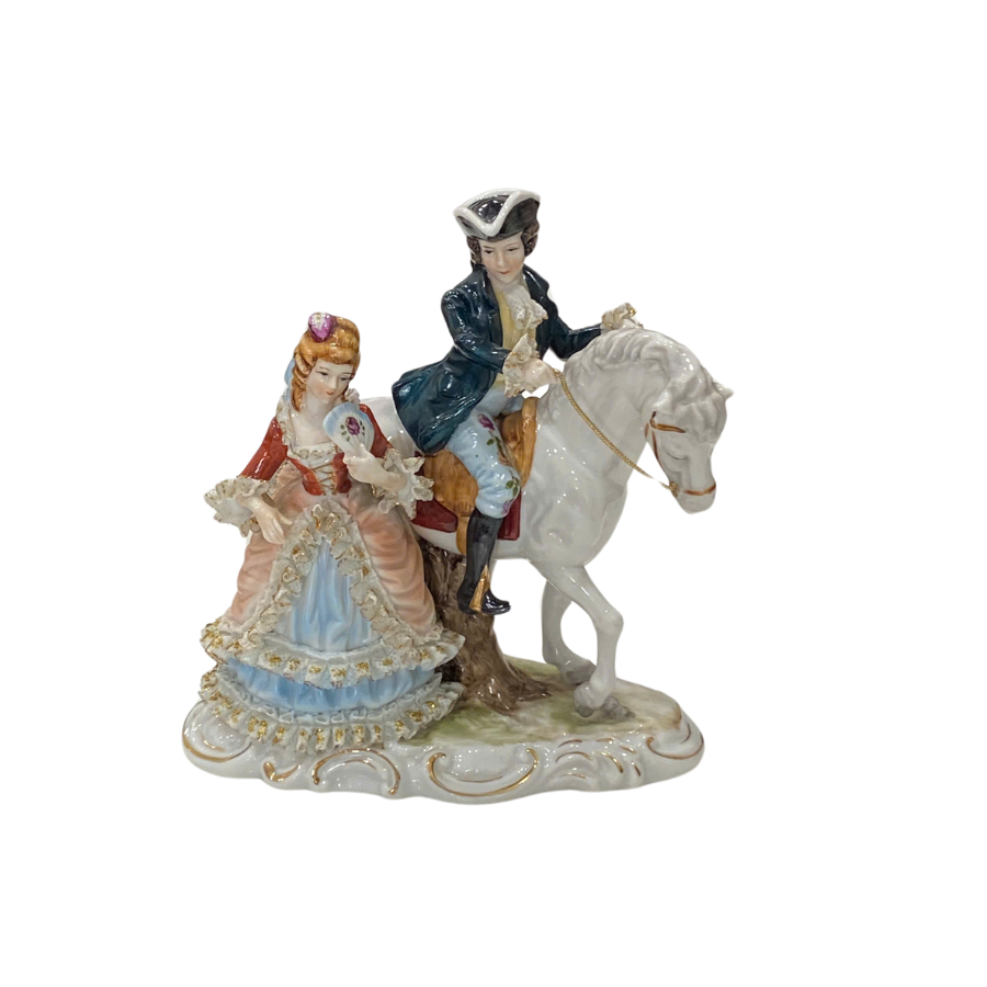 Tượng sứ quý tộc châu Âu – Cảnh đôi tình nhân thời Rococo 1 Tượng sứ quý tộc châu Âu – Cảnh đôi tình nhân thời Rococo