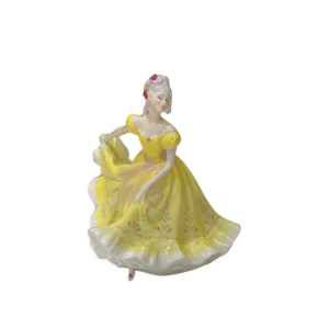 Tượng thiếu nữ quý tộc