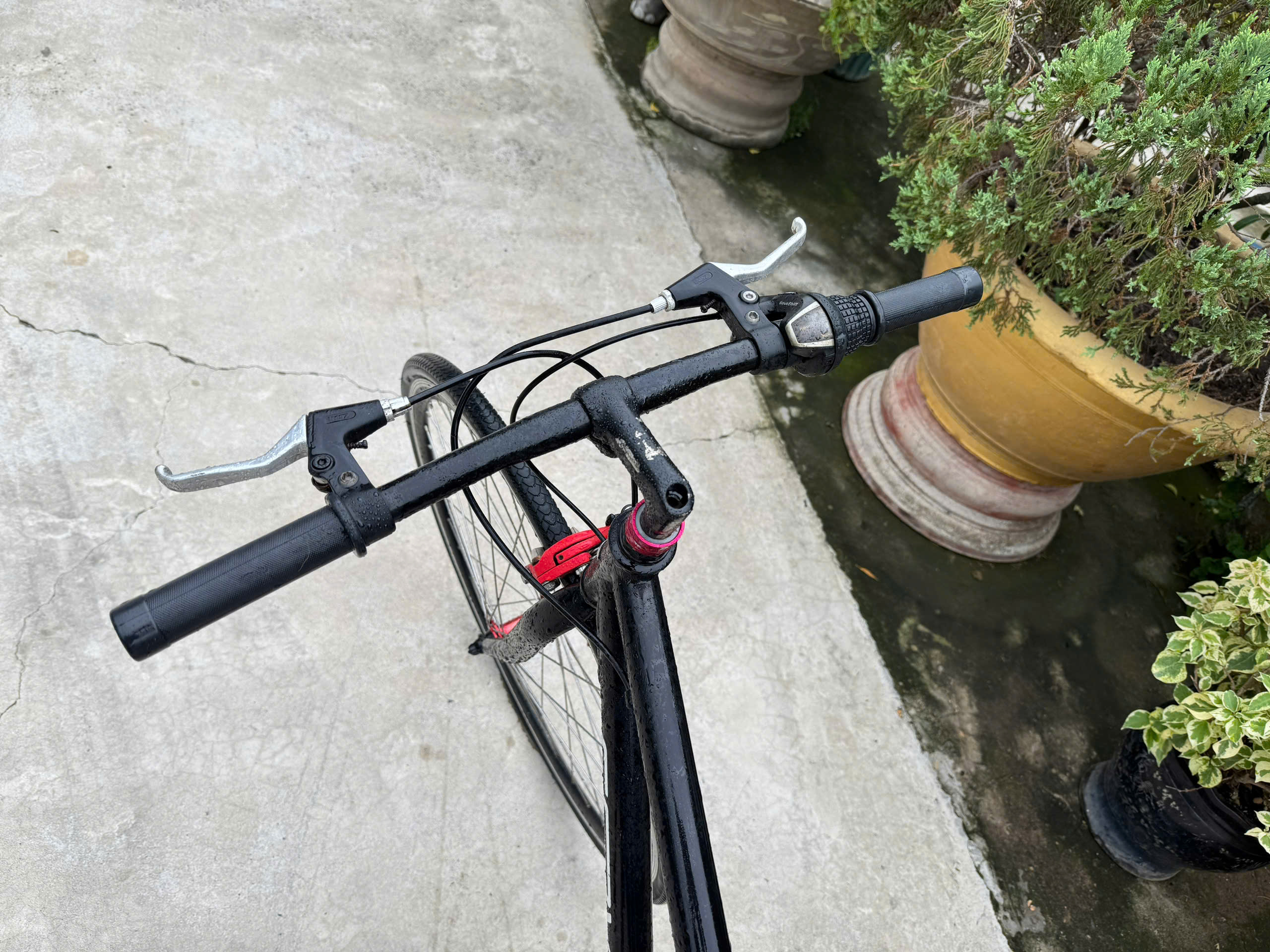 Xe đạp thể thao nhập Nhật - Đen 3 Xe đạp thể thao nhập Nhật - Đen - Ảnh 3