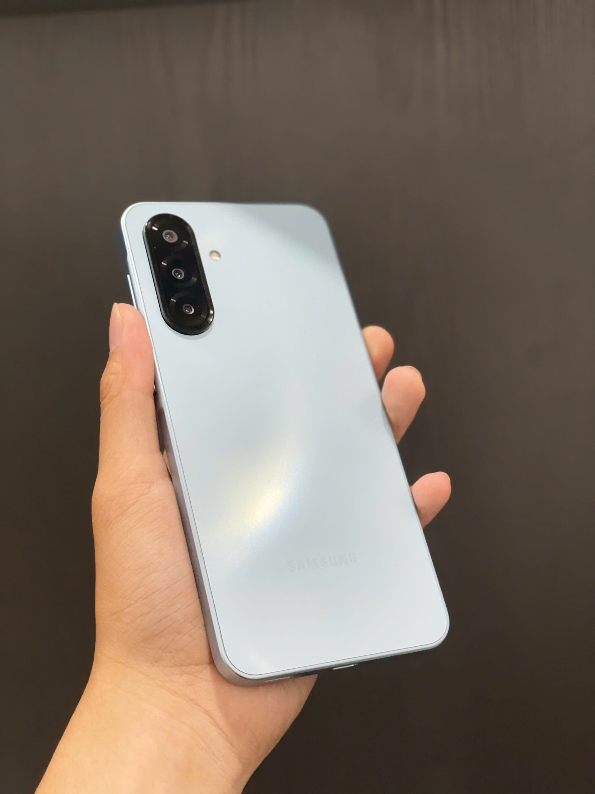 Samsung Galaxy A17 Fullbox 99% Mua 15/10/2025 1 Samsung Galaxy A17 Fullbox 99% Mua 15/10/2025