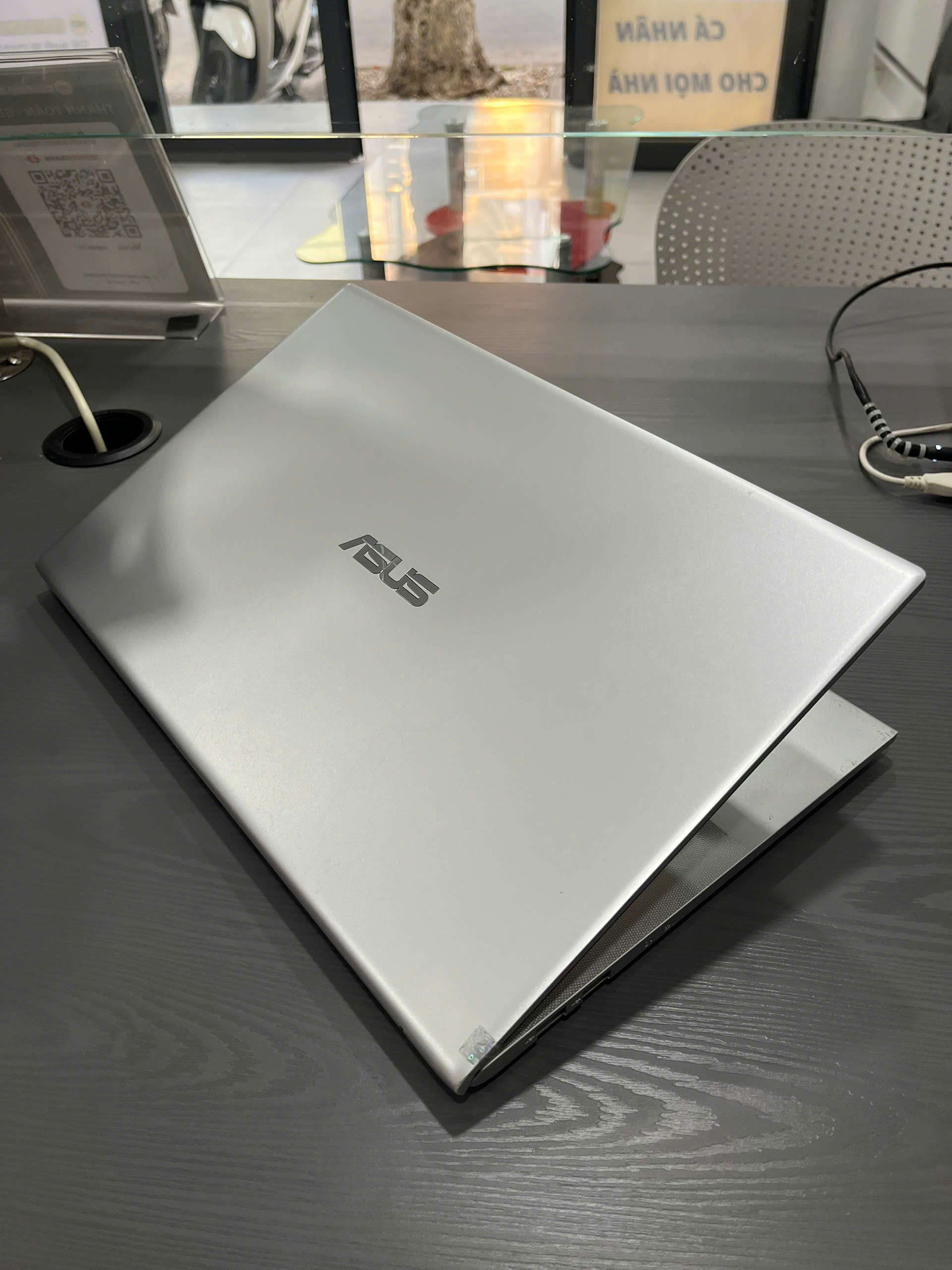 Asus Vivobook i5-10210U 8/500Gb 4 Asus Vivobook i5-10210U 8/500Gb - Ảnh 4